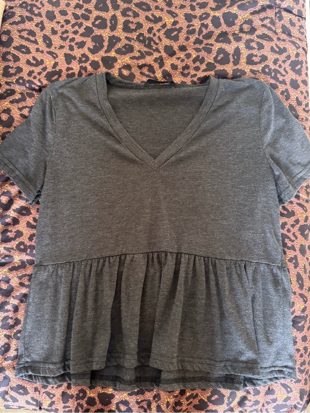 Women's V-Neck Peplum Short-Sleeve Top - Charcoal